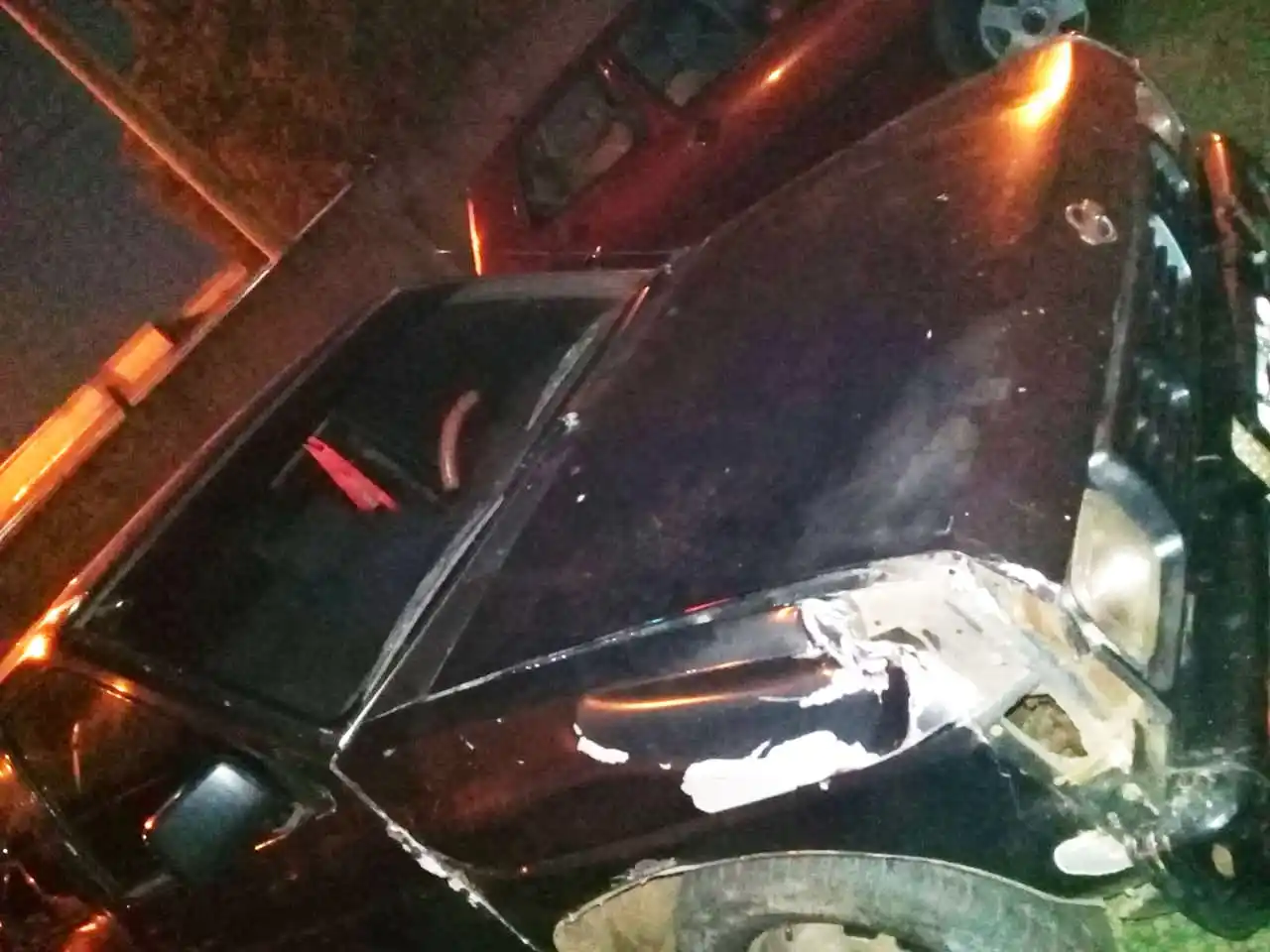 Chocó a un motociclista y huyó, pero fue detenido por la policía