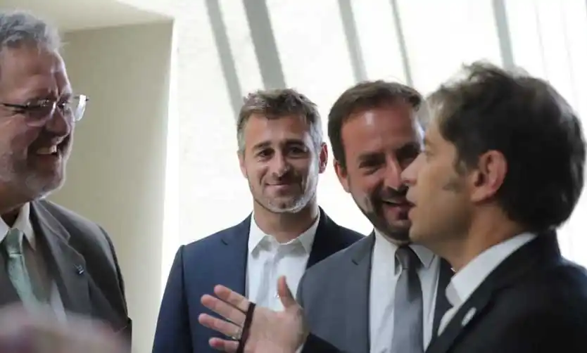 Kicillof y Achával participaron de la inauguración de Expo Escobar