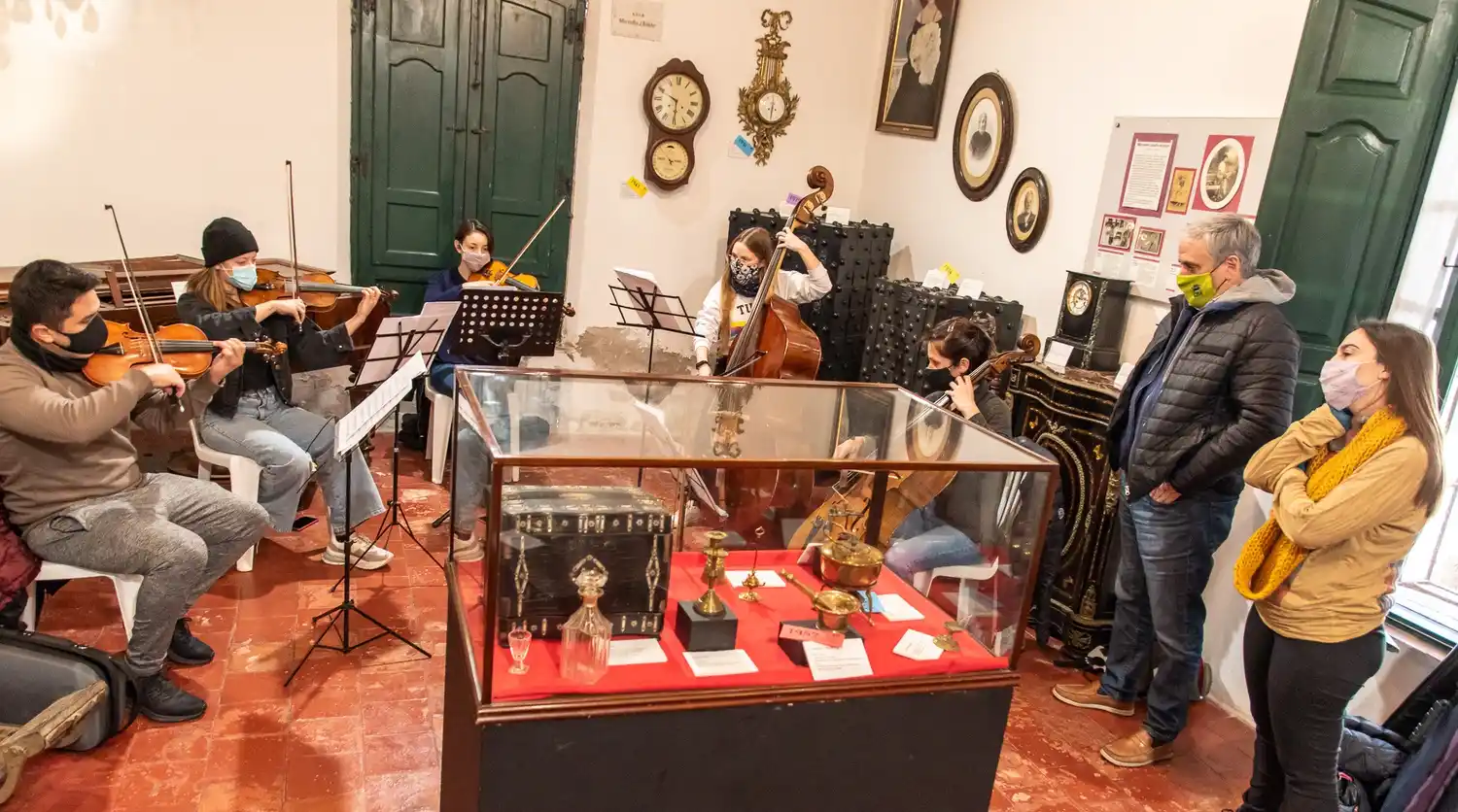 Gastón: “la cultura nos hace crecer, formarnos, nos saca una sonrisa y espero que en poco tiempo podamos disfrutar y encontrarnos como antes”