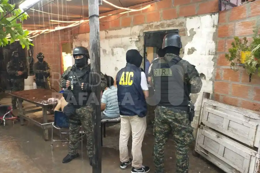 Narcotráfico: tras múltiples allanamientos cinco personas que eran intensamente buscadas terminaron detenidas en Rosario