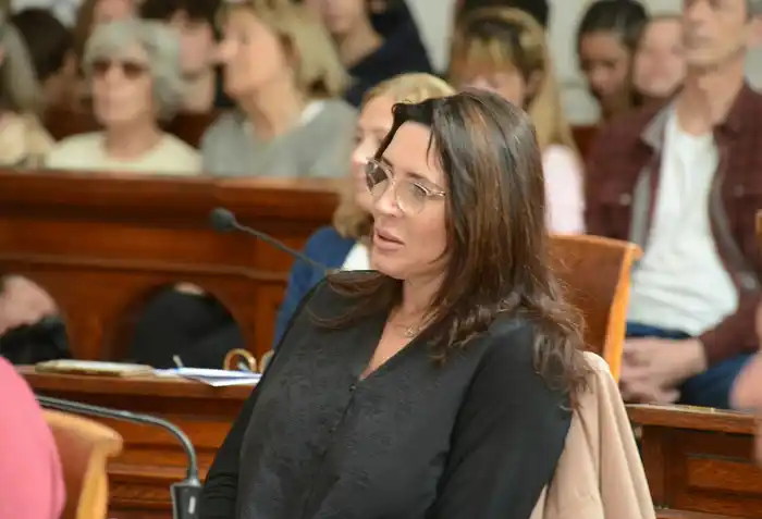 La concejal Chacón insistió con su propuesta de utilizar cámaras corporales en agentes de tránsito