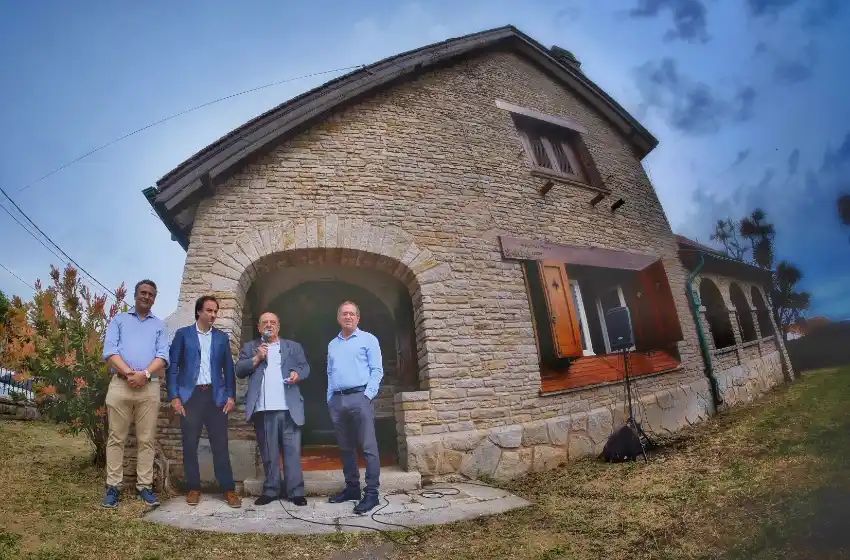 El Municipio recibió las llaves del chalet de Mariano Mores