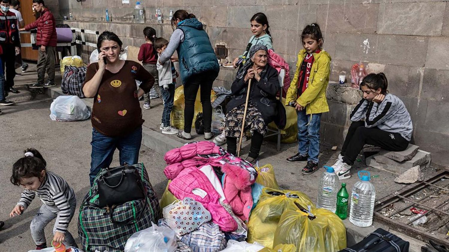 Más de cien mil personas abandonaron Nagorno Karabaj.