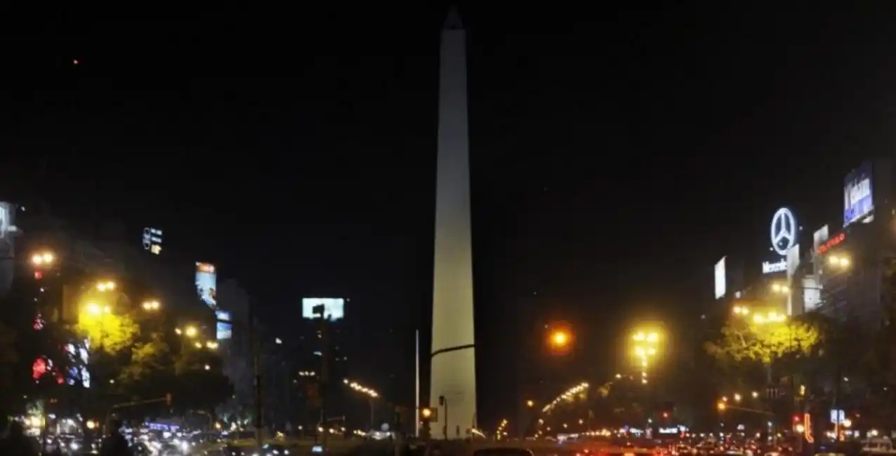 Adhesión a “La Hora del Planeta”: monumentos y paseos a oscuras