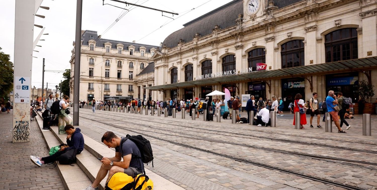 A horas de la ceremonia de apertura, hay caos en Francia por sabotaje a la red de trenes de París