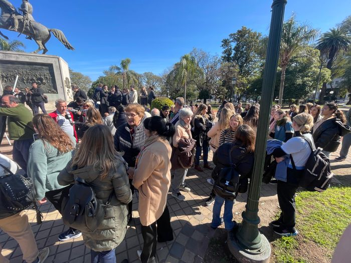 Movilización en el centro de Rafaela contra el veto a la Ley de Emergencia en Discapacidad: “La situación es crítica” - 3