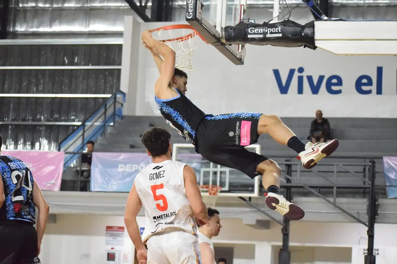 Matías Carneglia en plena volcada. (Foto: Prensa Unión)