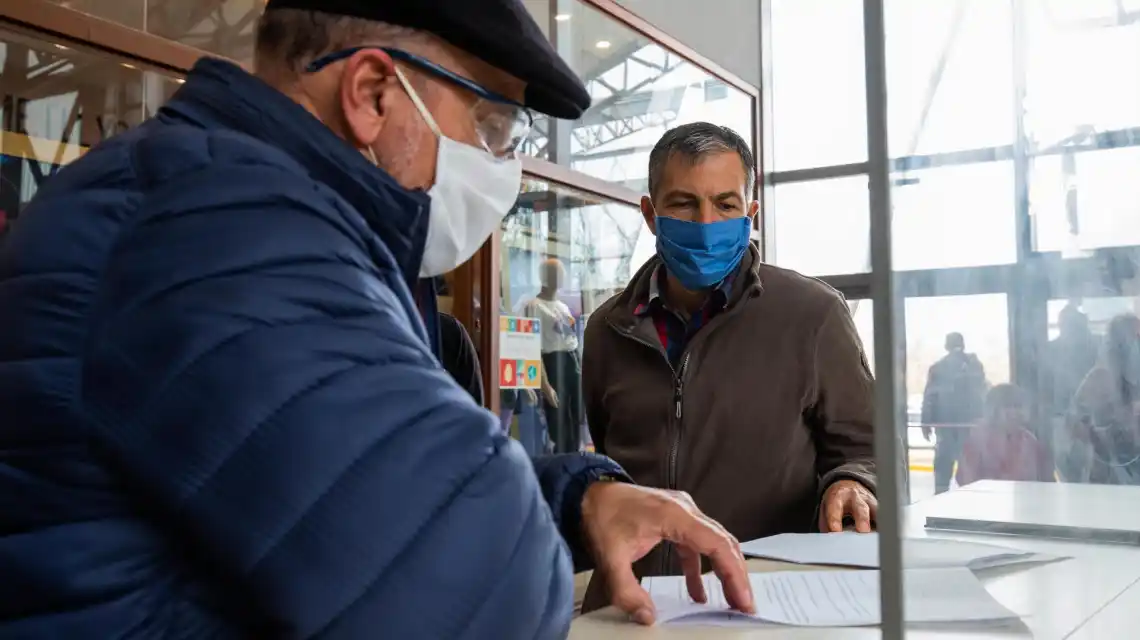 La provincia inspeccionó los shoppings para verificar que se cumplan los protocolos de seguridad e higiene