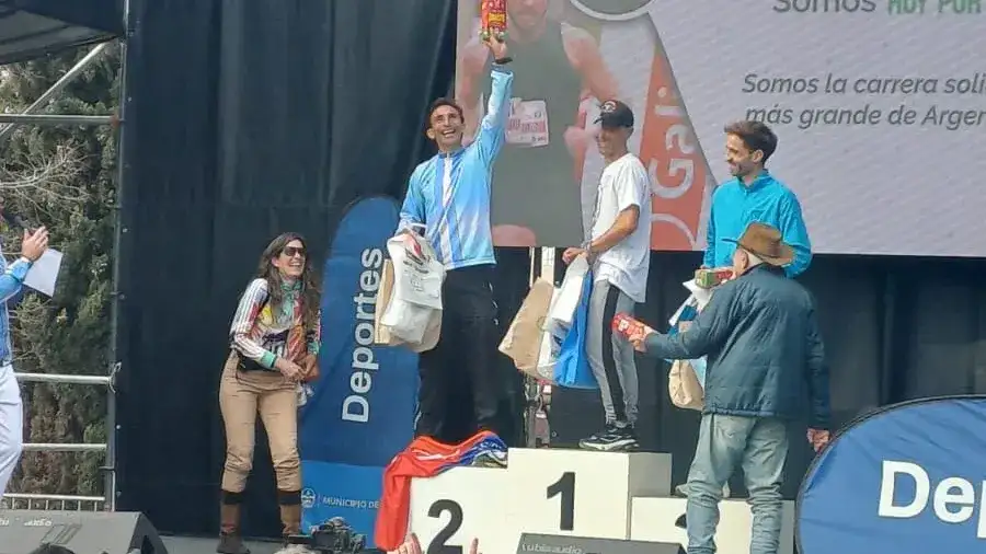 Hoffman fue segundo en la media maratón de Luján