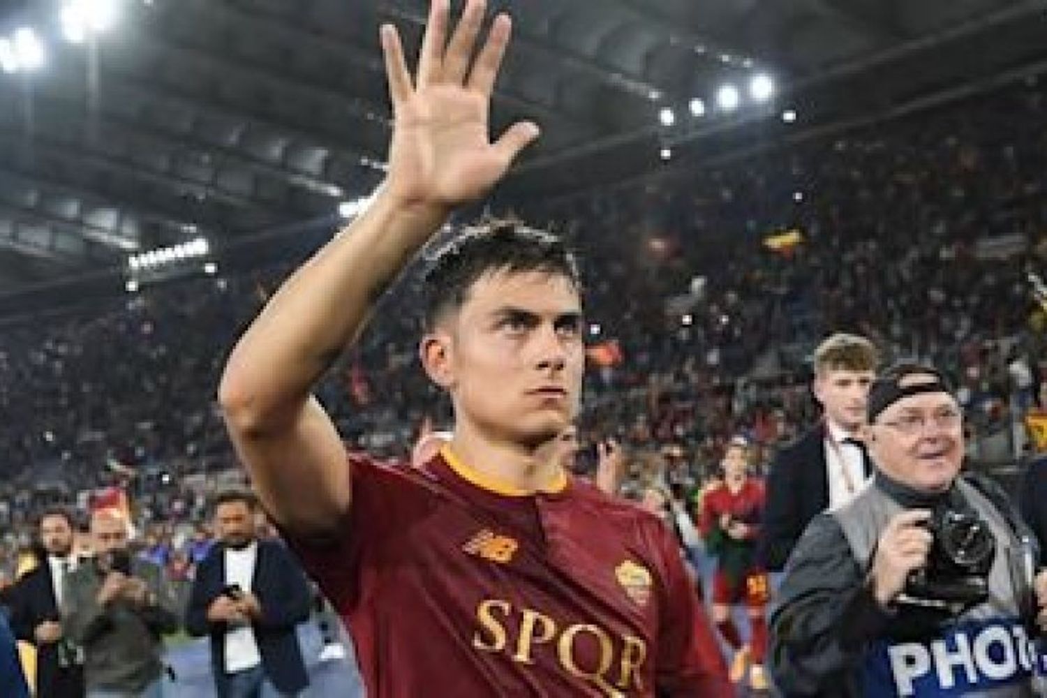 Pintadas en Roma por la posible venta de Paulo Dybala a Arabia Saudita