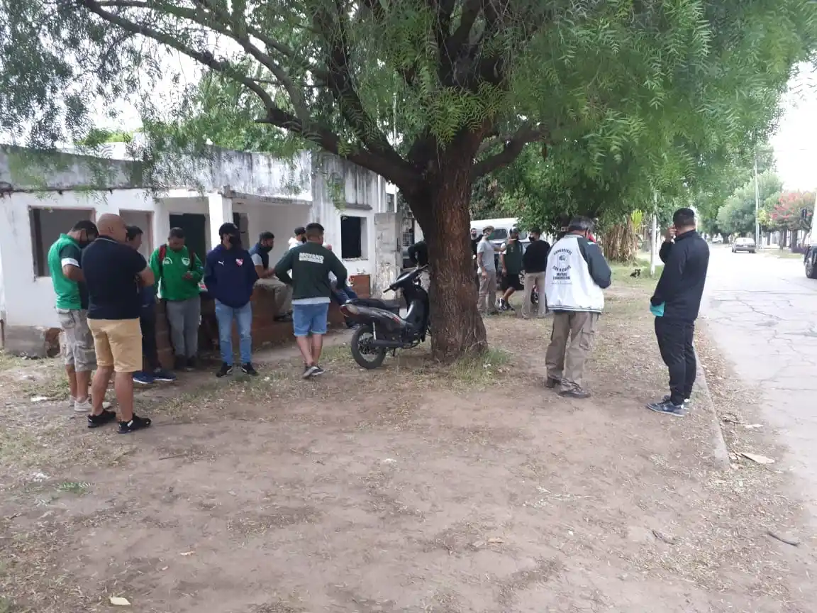 El Centro de Comercio repudió a Camioneros por el bloqueo a una distribuidora
