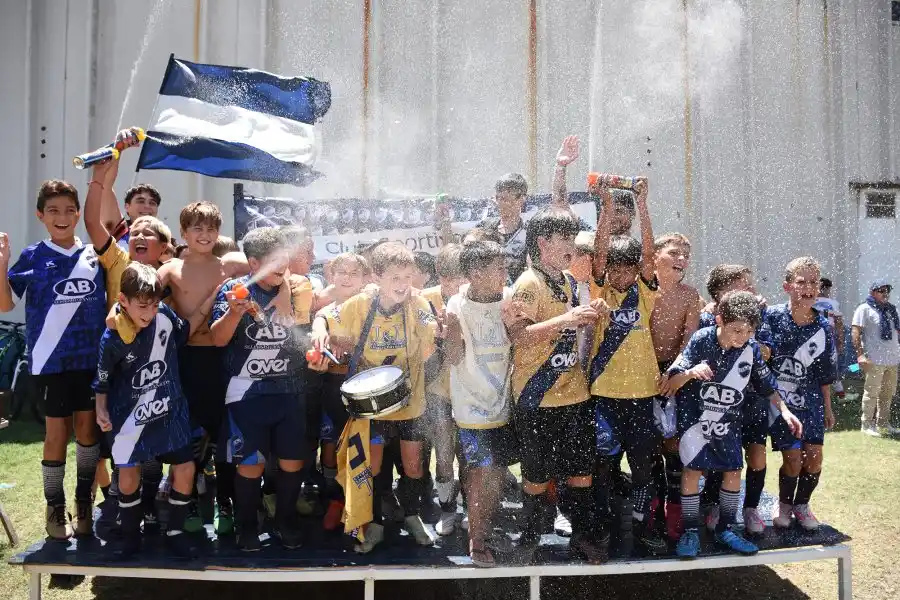 Cierre exitoso para la ediciòn 33 del Torneo de Fùtbol Infantil