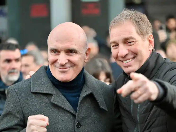 La Libertad Avanza pidió reimprimir las boletas con la cara de Diego Santilli tras la renuncia de José Luis Espert