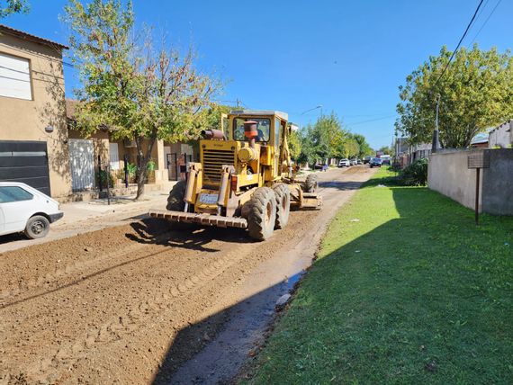 El Ejecutivo apunta a reforzar la maquinaria vial para atender las quejas por el estado de las calles