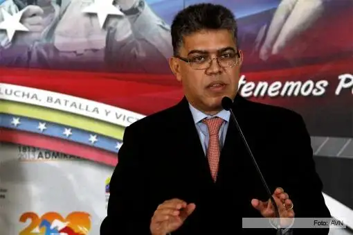 Venezuela: El gobierno reconoció que hay problemas y llamó al diálogo