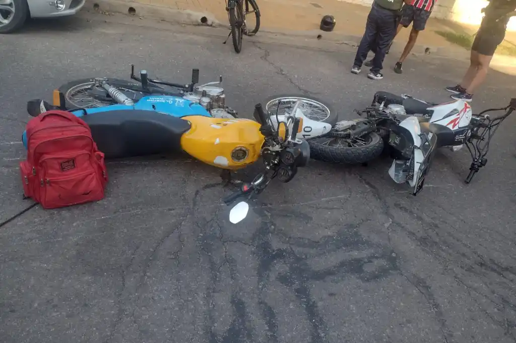 Ambas motos luego de la colision