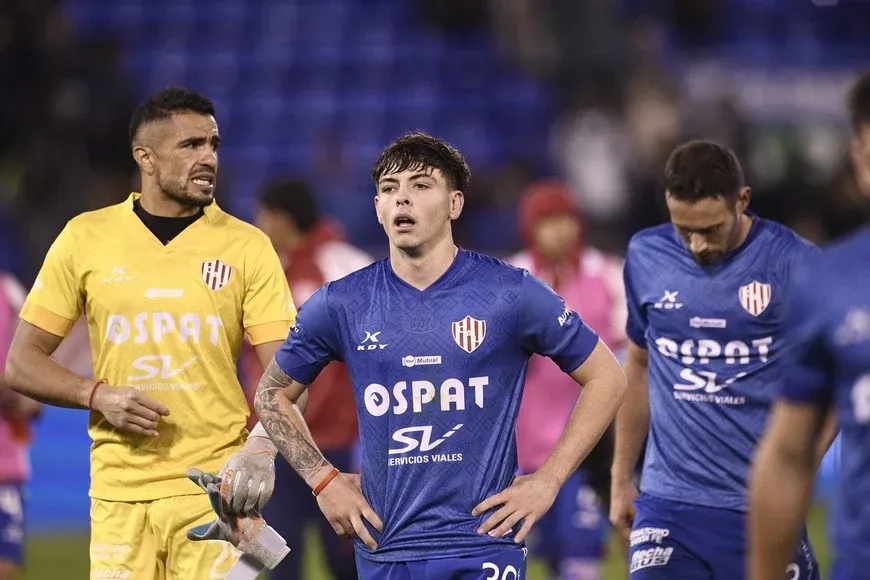 Con dos cambios en la formación inicial, Unión recibe a Defensa