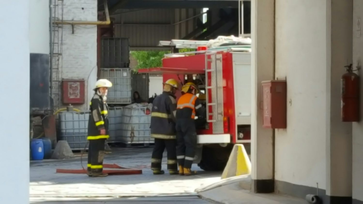 Incendio en una fábrica céntrica