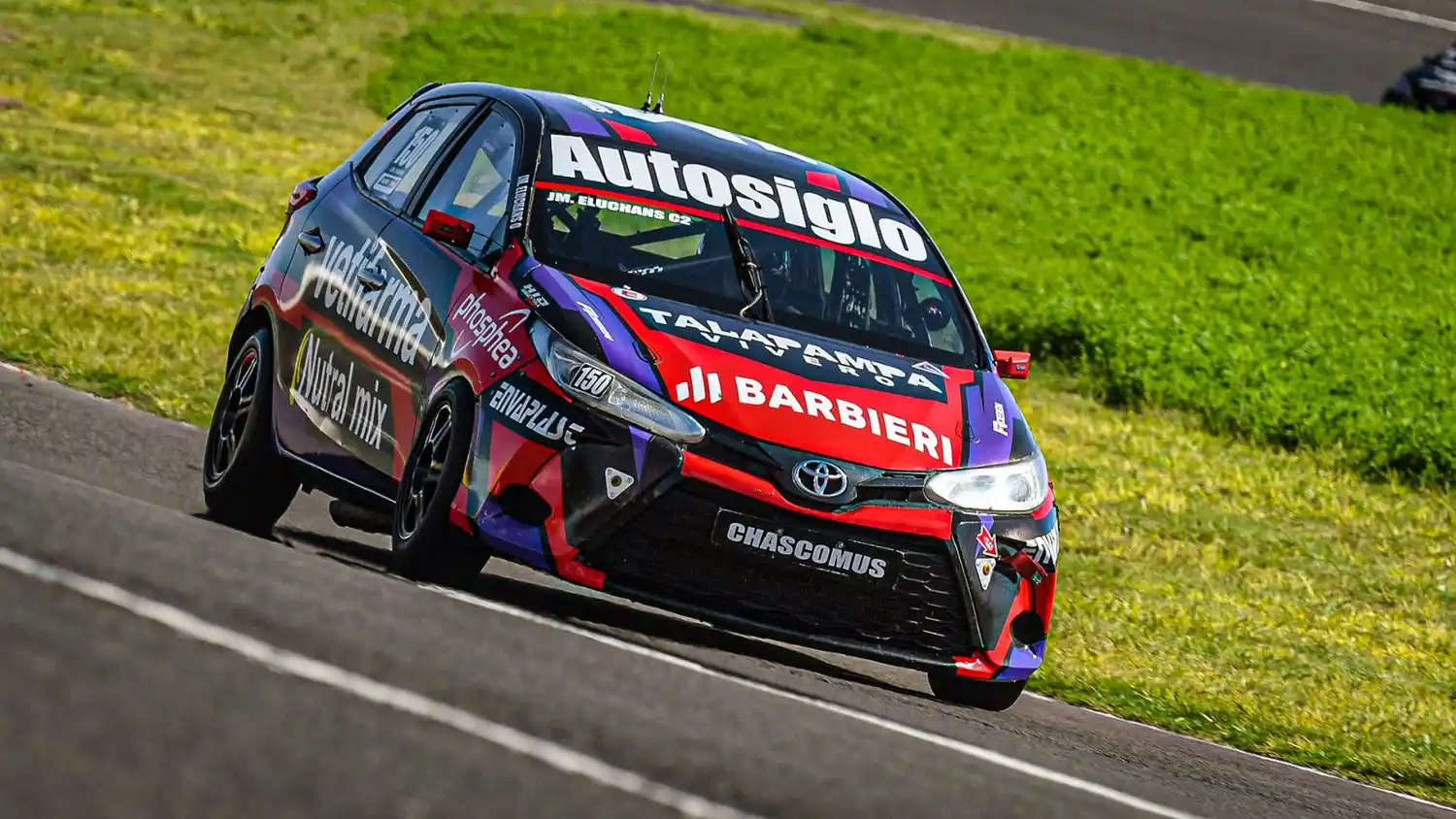 Turismo Nacional: Juancho Eluchans y Juanchi Gárriz corren en Paraná