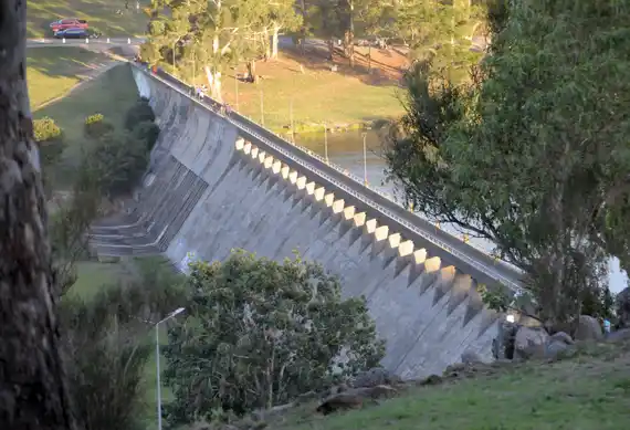 Murallón del lago: de la intervención artística a la declaración de Patrimonio