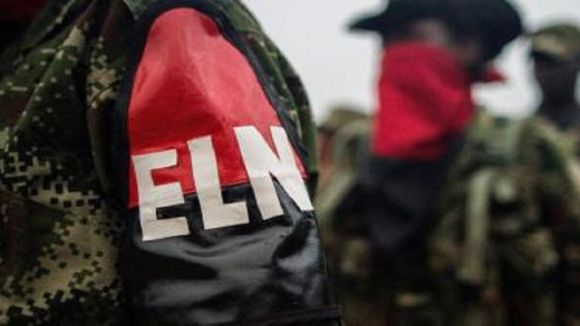 OTRA VEZ CONFINADOS: ELN anuncia «paro armado» en Colombia en medio de ola de asesinatos de uniformados