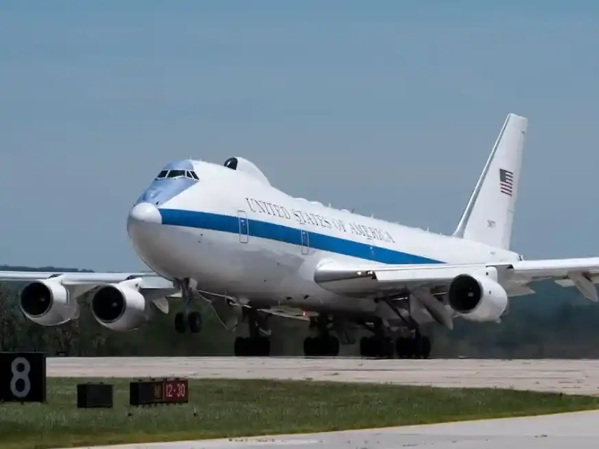 Un E-4B del Centro Nacional de Operaciones Aerotransportadas de la Fuerza Aérea de EE.UU. Foto: Fuerza Aérea de EE.UU / Jacob Skovo