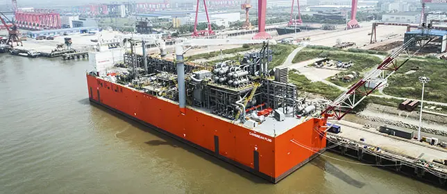 YPF canceló un contrato para producir gas natural licuado en Bahía Blanca