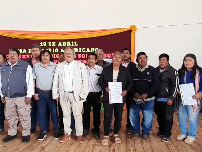 Se lanzó la Liga de Fútbol de los Pueblos Originarios del Oeste Formoseño y se recordó el día del indio americano