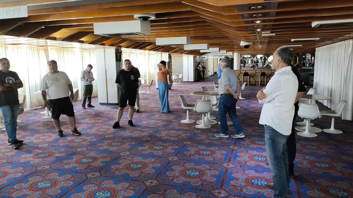 Presencias locales en la primera visita para la subasta del Casino