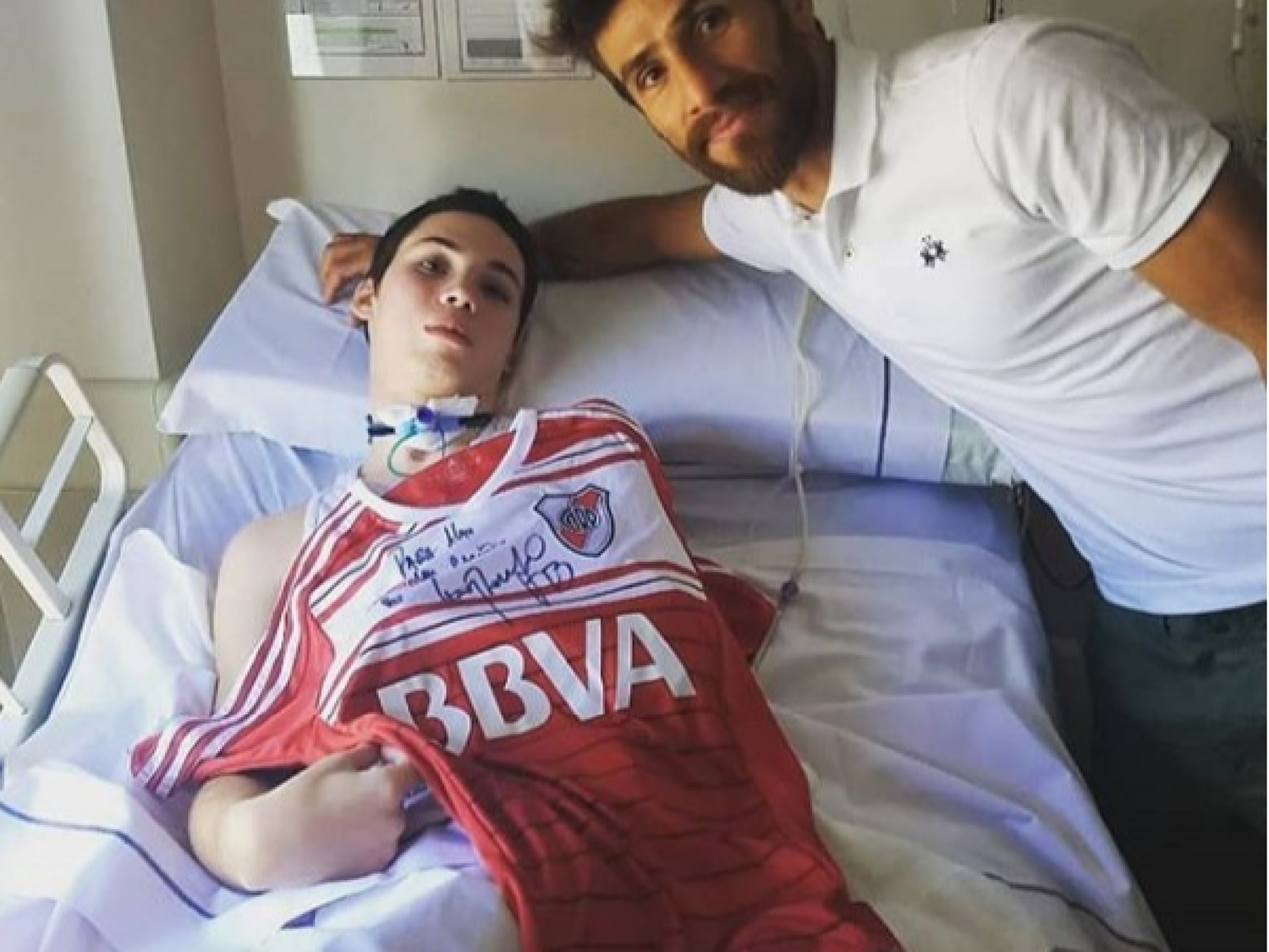 Le robaron la camiseta de River que Ponzio le había regalado: el jugador volvió con otra