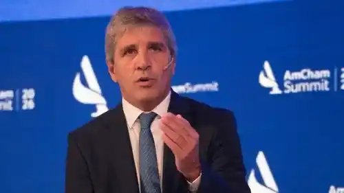 El ministro de Economía aseguró que están llegando inversiones al país de manera masiva.