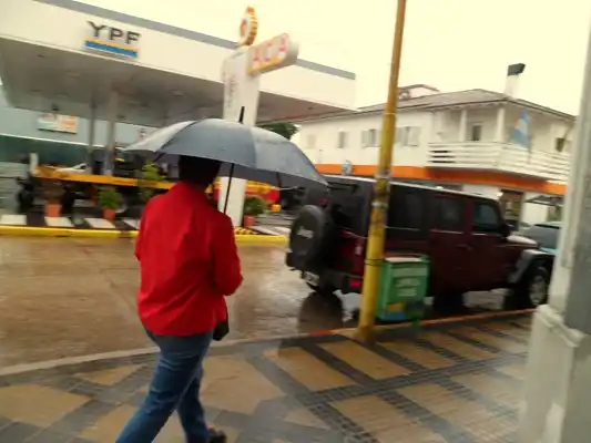 La lluvia continuará, al menos hasta mañana
