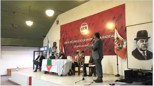 La Unión Cívica Radical realizará un Congreso inédito