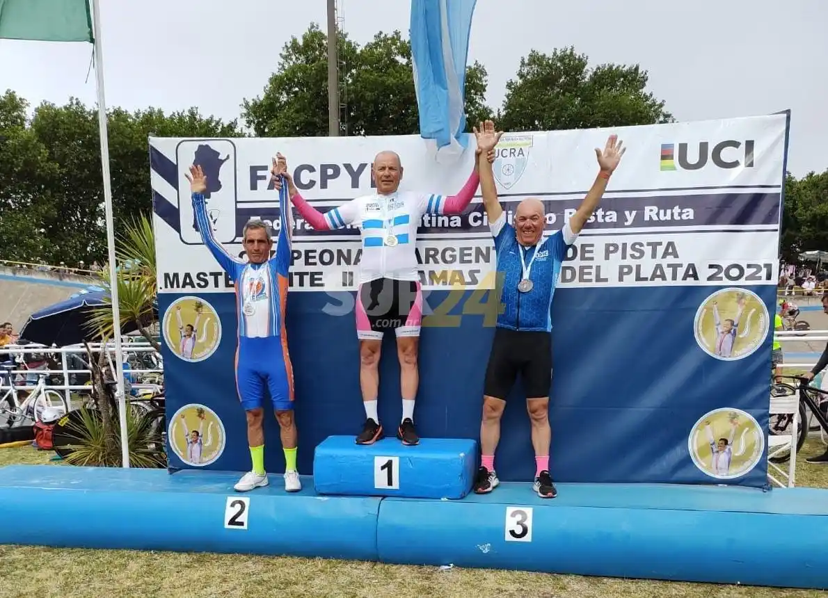 El “Indio” Zoric, triple campeón argentino de ciclismo Master