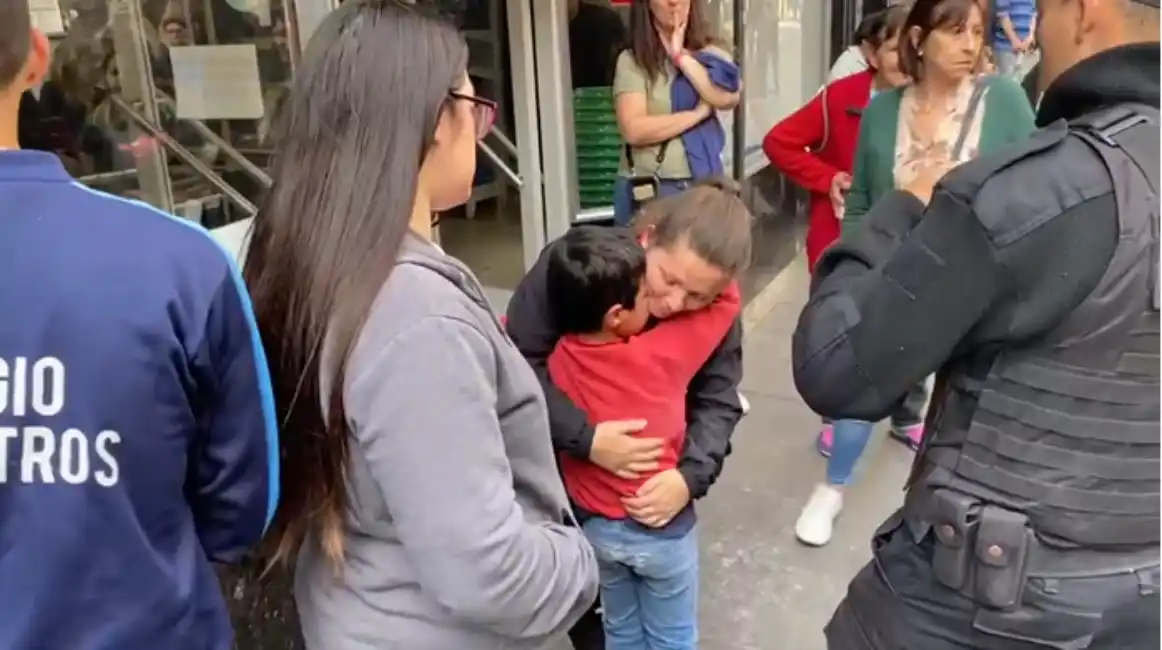 Un nene de seis años estuvo perdido en plena Peatonal Córdoba