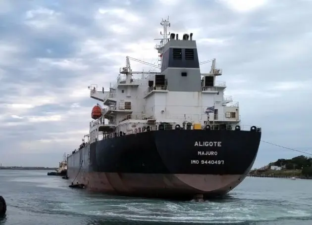 Puerto Quequén: ingresó un buque con 229 metros de eslora
