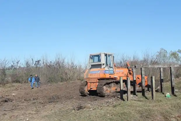 Realizan mejoras en la zona de Camino de la Península