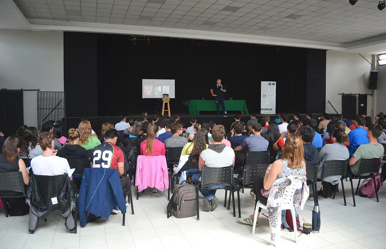 Se desarrolló el Primer Congreso de Educación Física