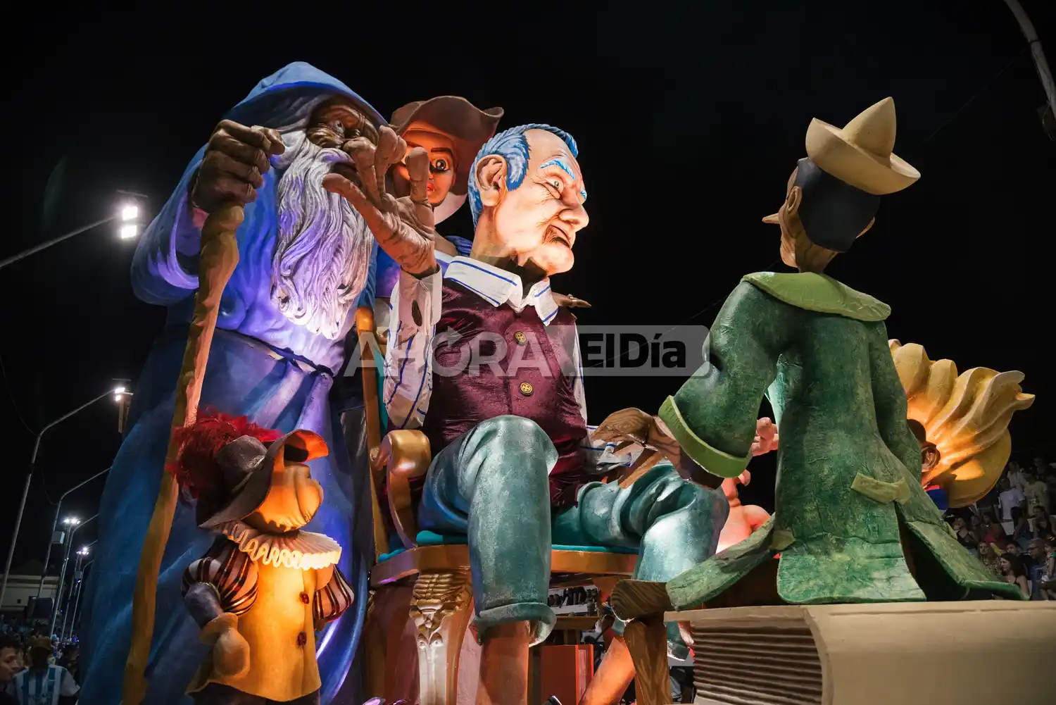 CARROZA PAPELITOS CARNAVAL 2023