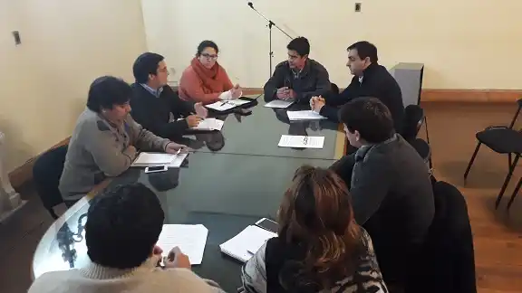 Concejales y comerciantes abordaron la ordenanza sobre supermercados