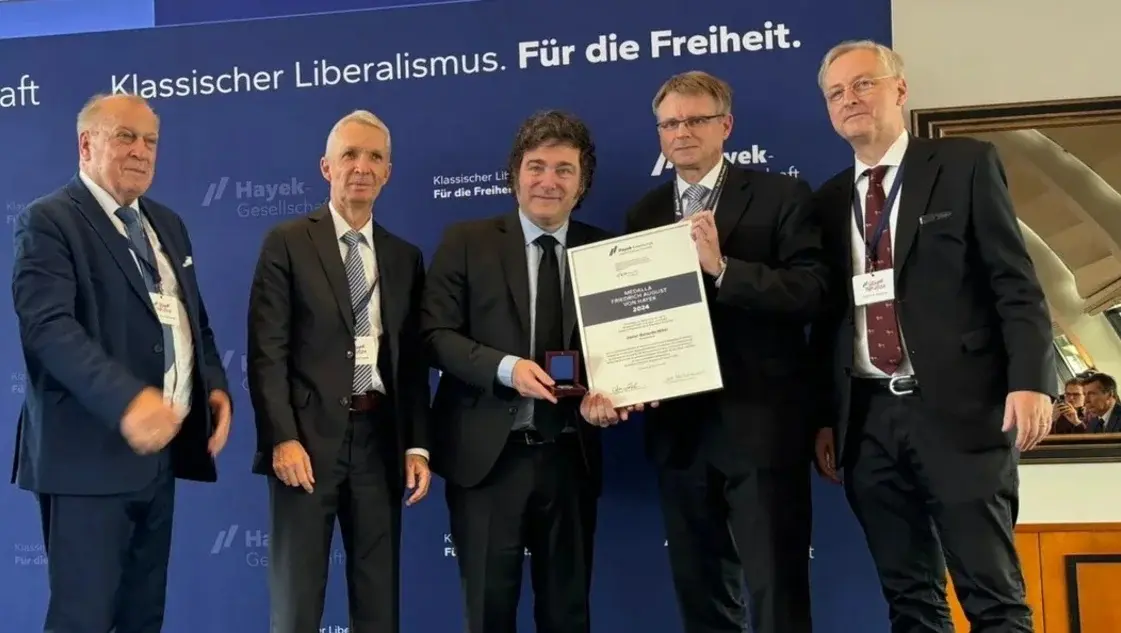 Milei recibe un premio en Hamburgo