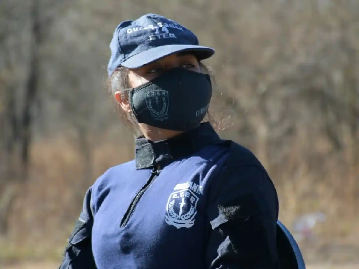 El ETER suma a sus filas siete mujeres policías