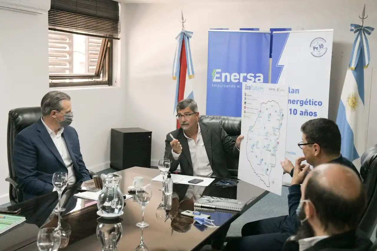 Instalará en Paraná un cargador para autos eléctricos