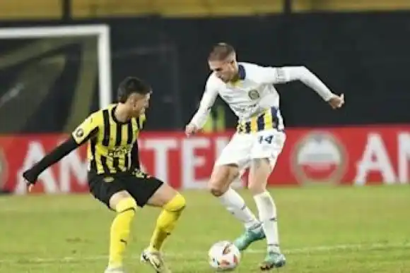 Central perdió ante Peñarol  y no pudo avanzar a octavos de final