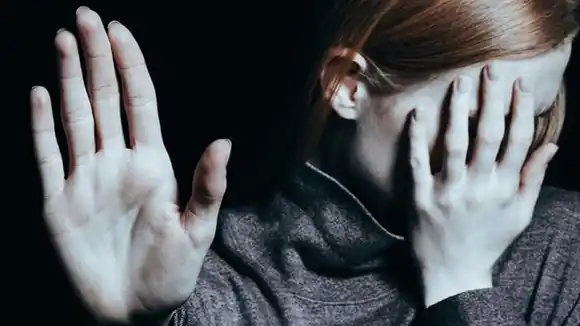 TERROR EN SAN AGUSTÍN del Sur por feminicidio: matan de un disparo en la cabeza a una joven de 18 años