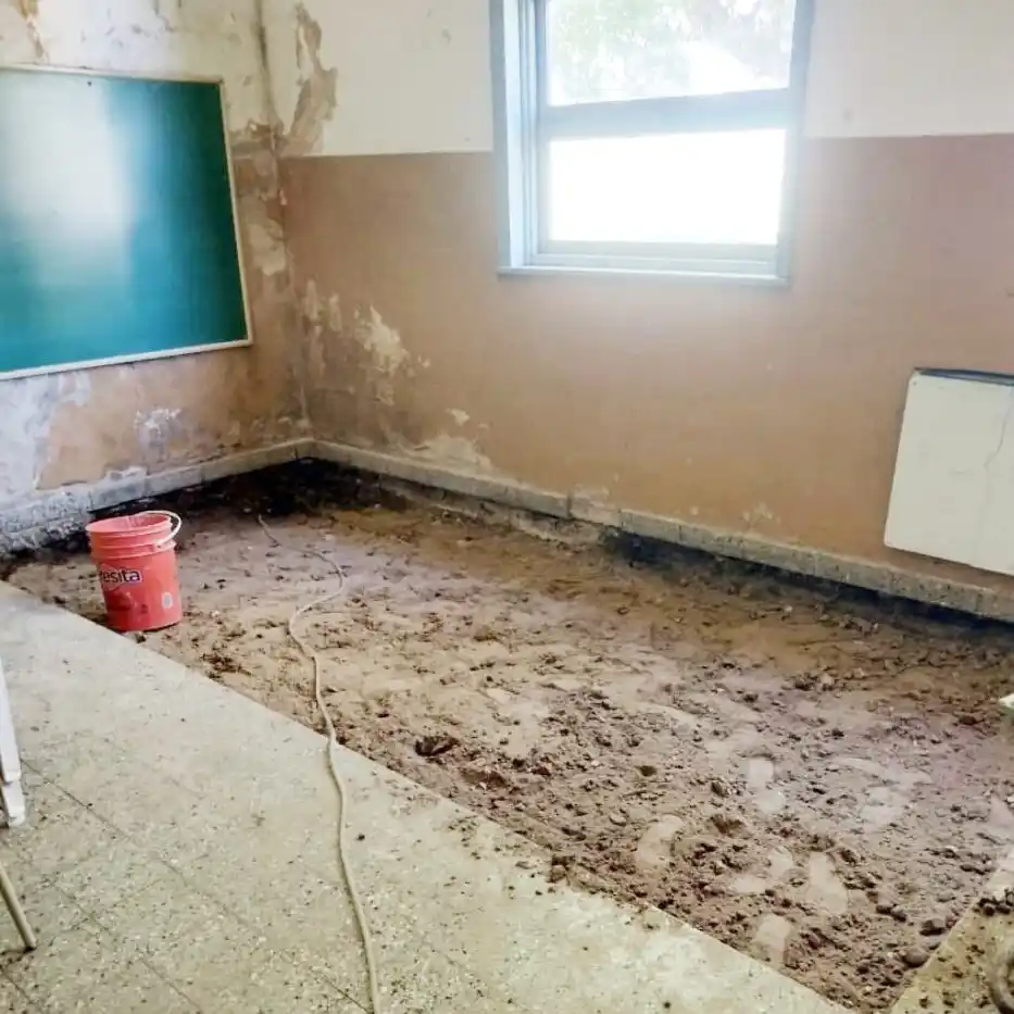 Realizan obras para mejorar la infraestructura escolar en comunidades rurales