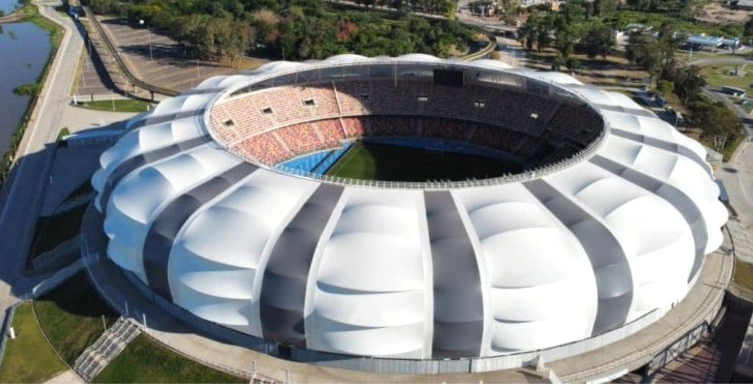 Tragedia en Santiago del Estero: un nene se cayó en el estadio Madre de Ciudades y está en coma