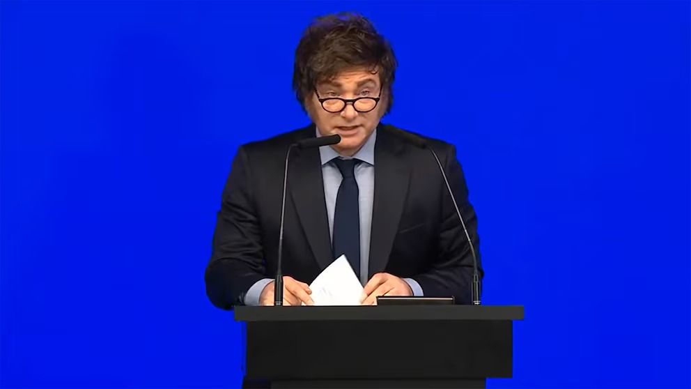 Se trata de la primera denuncia penal que recibe en la Justicia el mandatario nacional, aunque se espera que lleguen más.