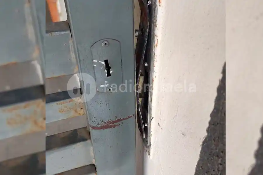 Delincuentes rompieron la cerradura de un garaje y robaron todas la bicicletas que había
