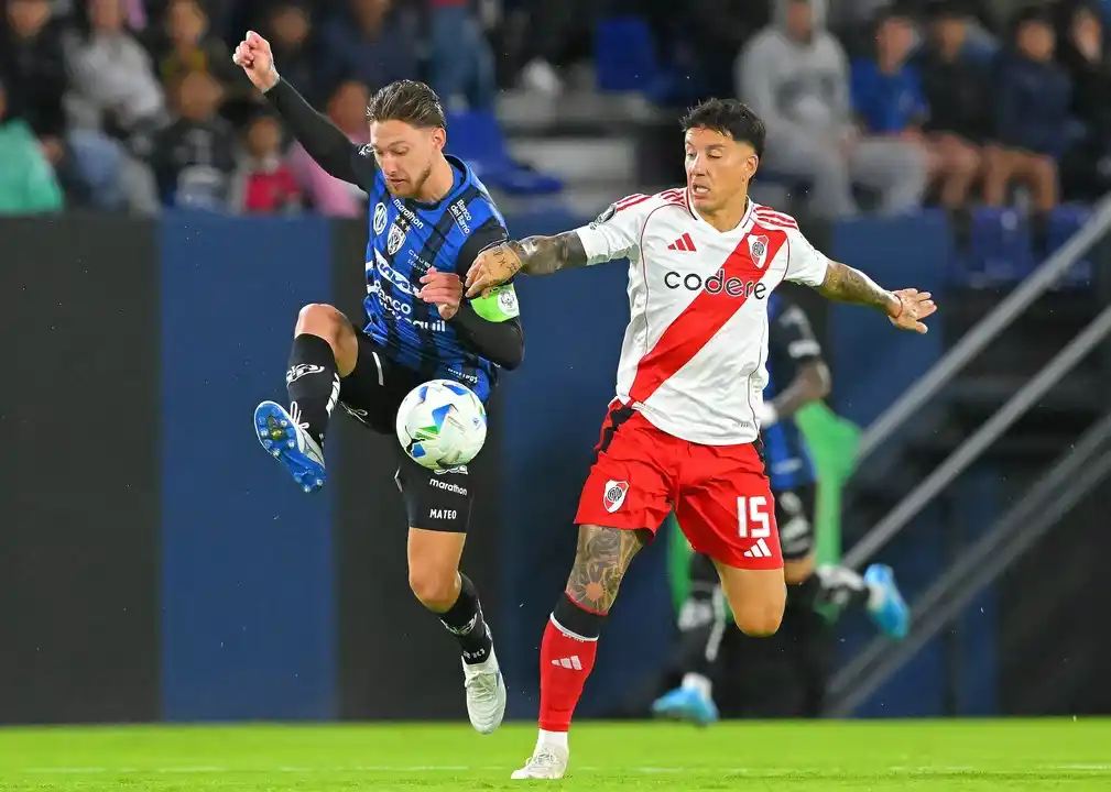 River se lo empató a Independiente del Valle por 2 a 2 y lidera su grupo en la Copa Libertadores